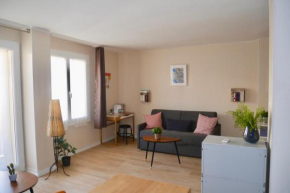 Studio avec balcon amenage et wifi a Marseille a 2 km de la plage